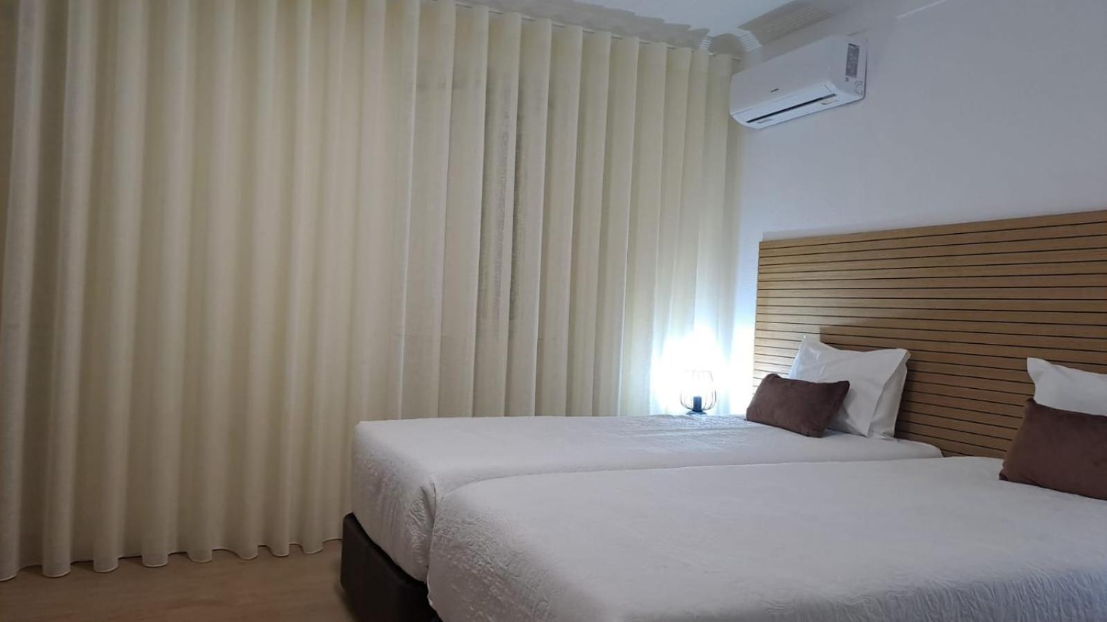 Bed and Breakfast Vista Castelo Сертан Экстерьер фото